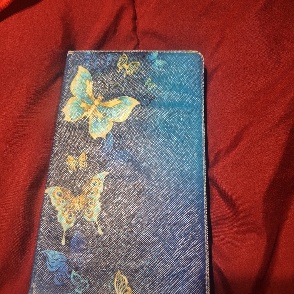 Kindle Tablet - Picture 3 of 3
